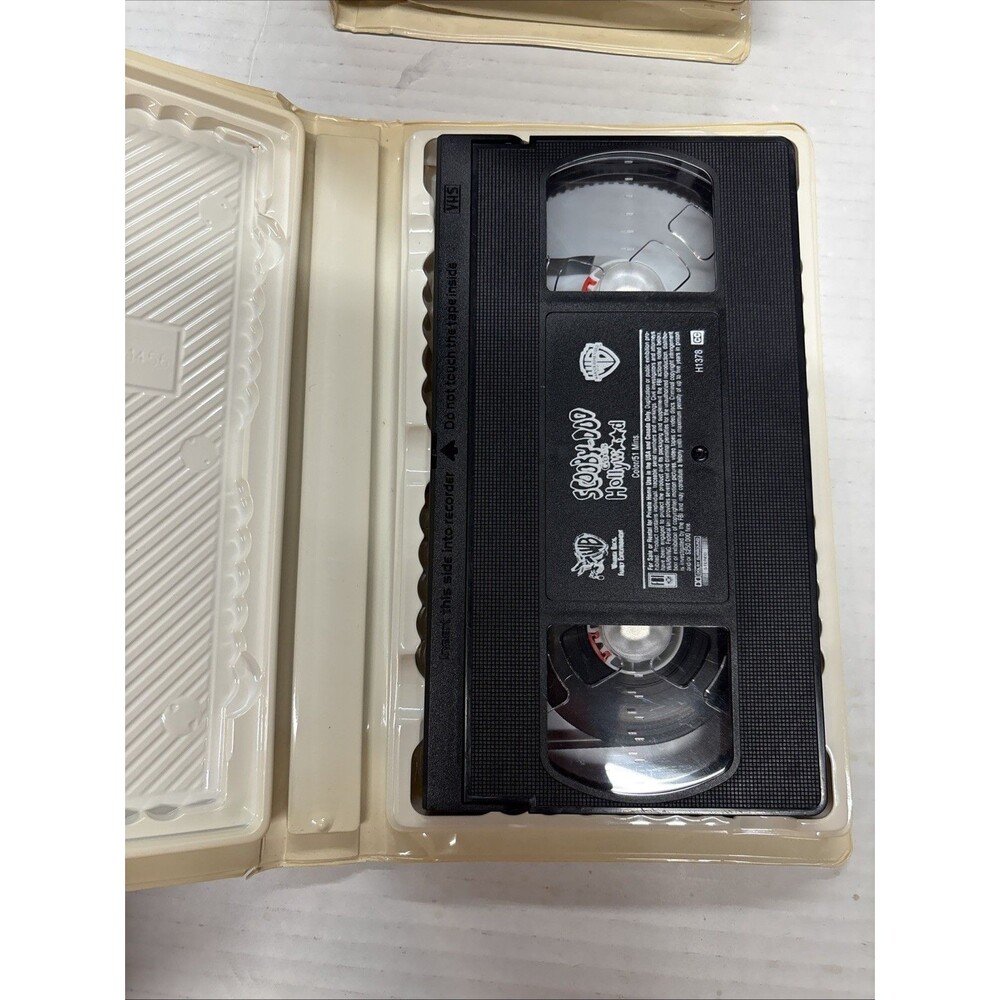 Scooby-Doo VHS Lot of 5 Warner Brothers & Cartoon Network Classic Vintage - Picture 16 of 16